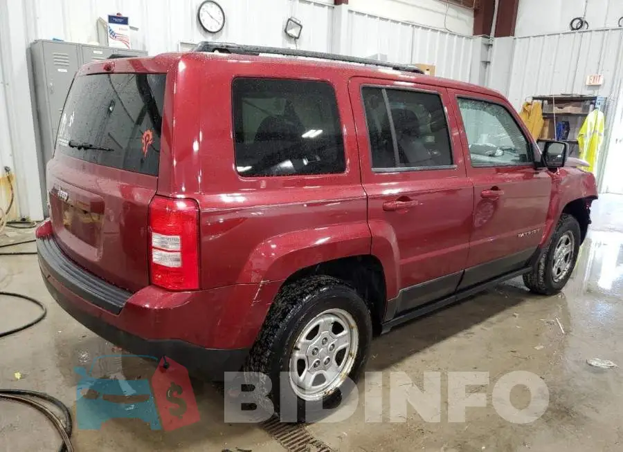 1C4NJRBB5ED835582 Photo# 3