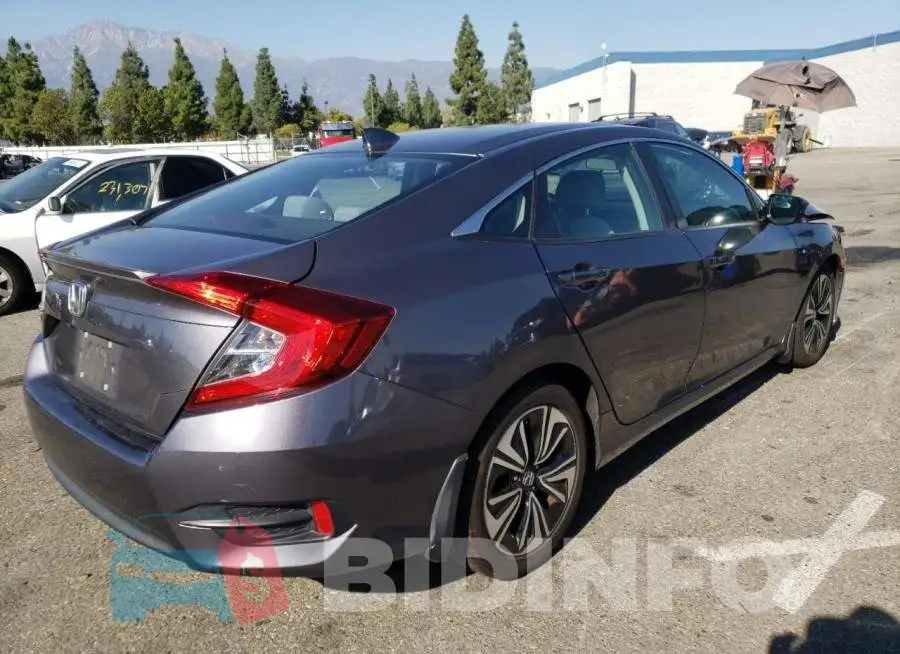2HGFC1F32HH637618 Photo# 4