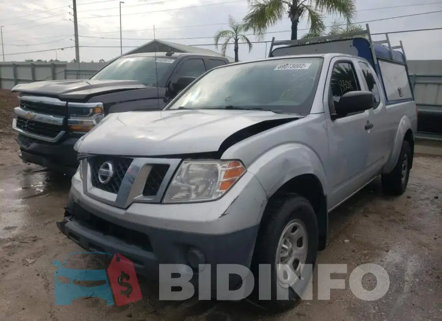 1N6BD0CT2HN768139 Photo# 1
