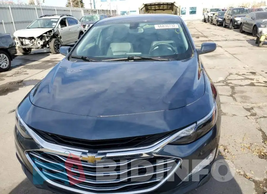 1G1ZD5ST0KF172800 Photo# 5