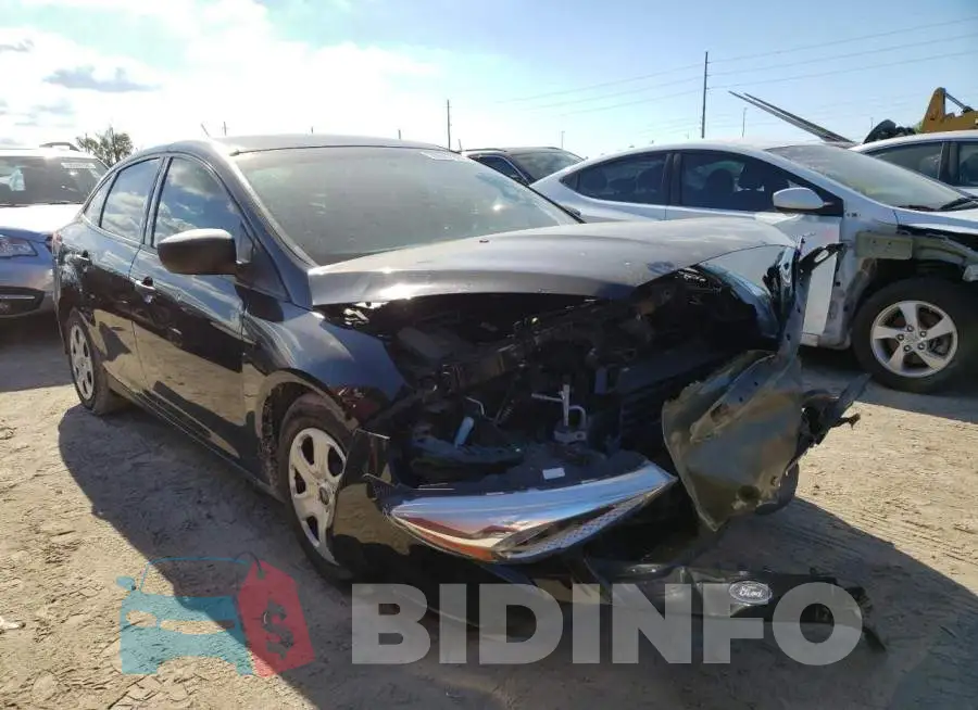 1FADP3E28GL397349 Photo# 4