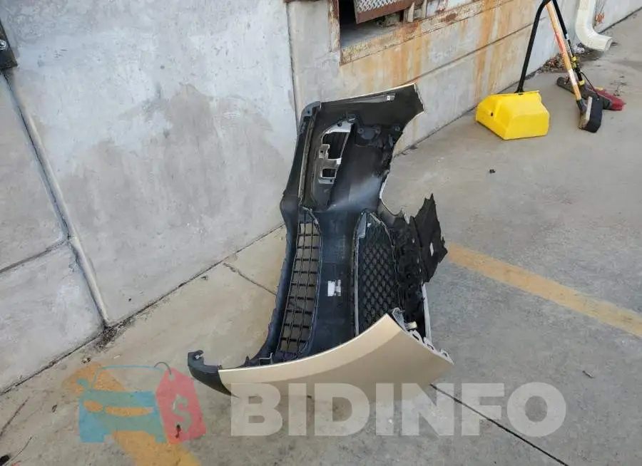 1FADP3F25JL246054 Photo# 12