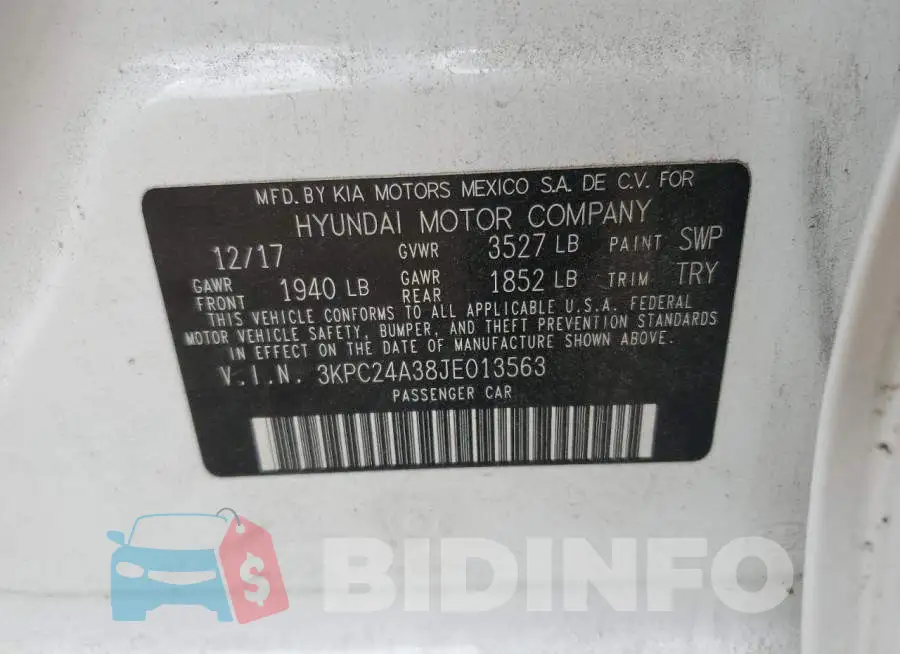 3KPC24A38JE013563 Photo# 10