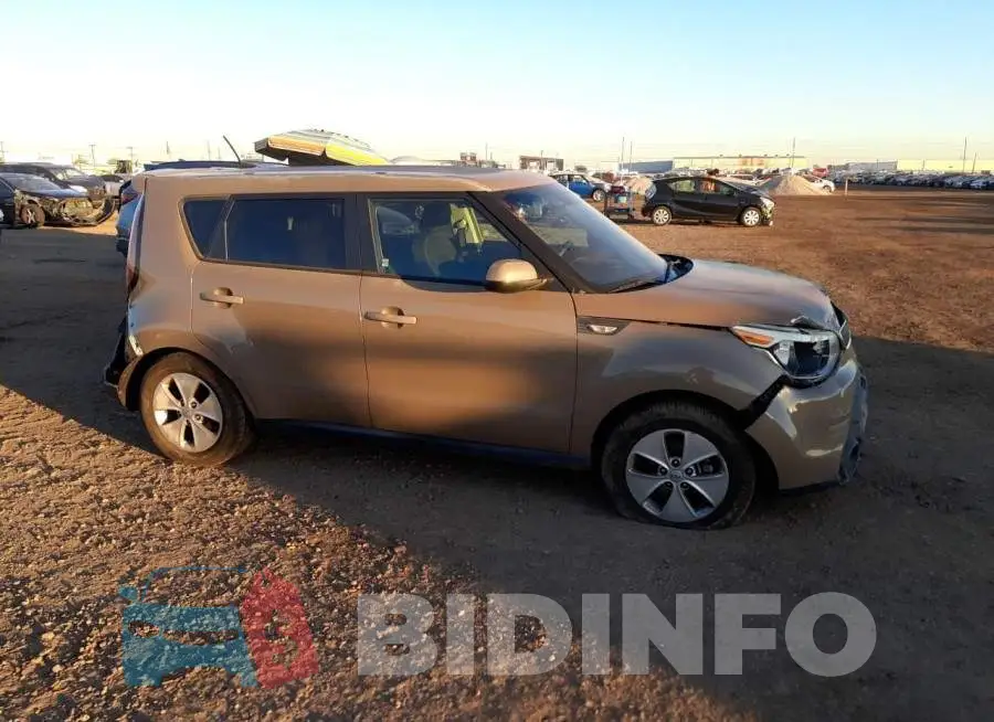 KNDJN2A21E7045772 Photo# 4