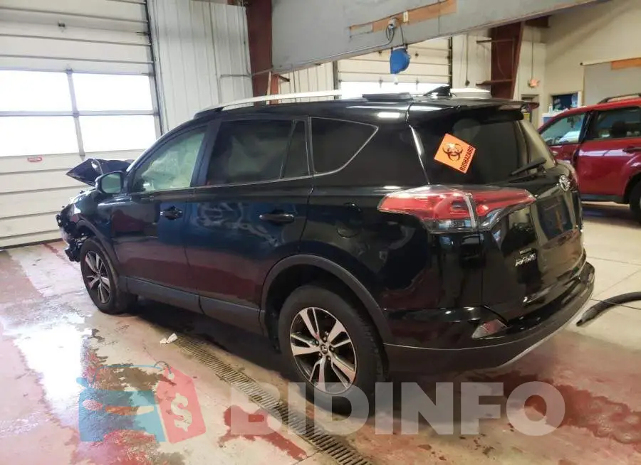 2T3RFREV7JW817946 Photo# 2