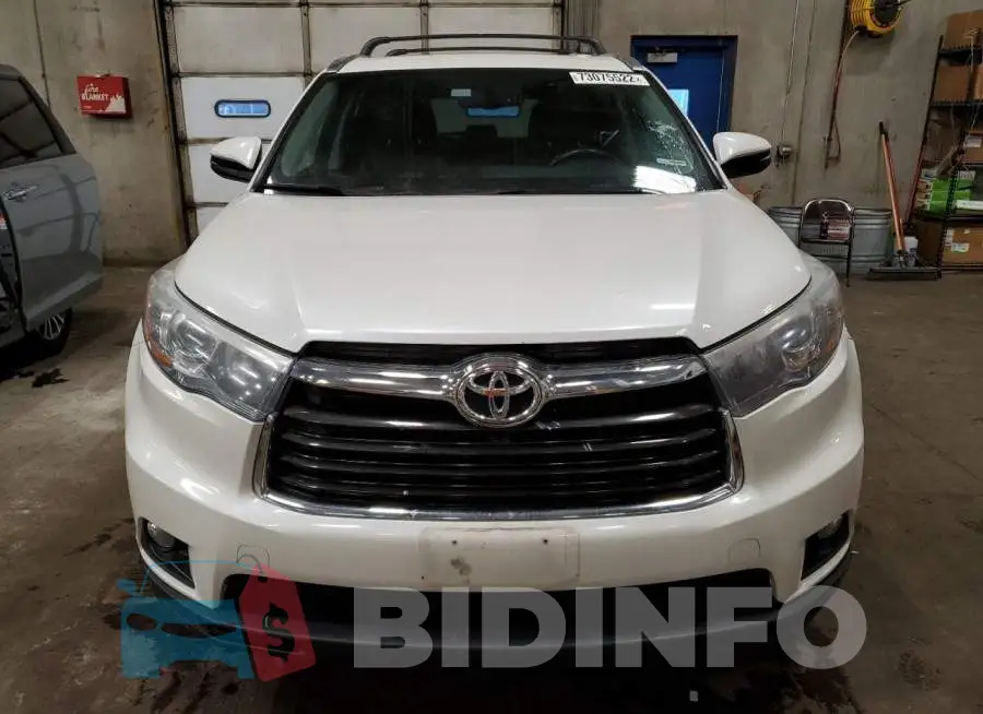 5TDKKRFH8FS057248 Photo# 5