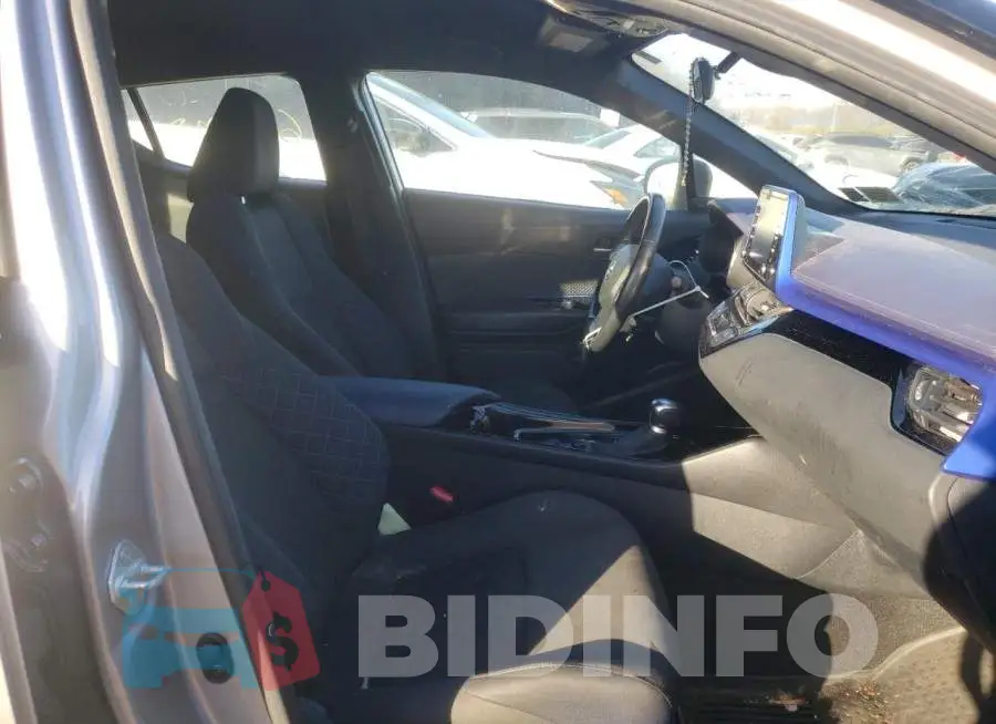 NMTKHMBX4LR107166 Photo# 5