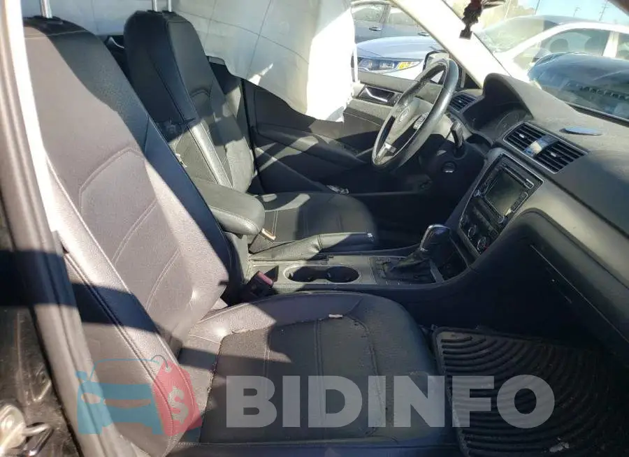 1VWBS7A34EC031632 Photo# 5