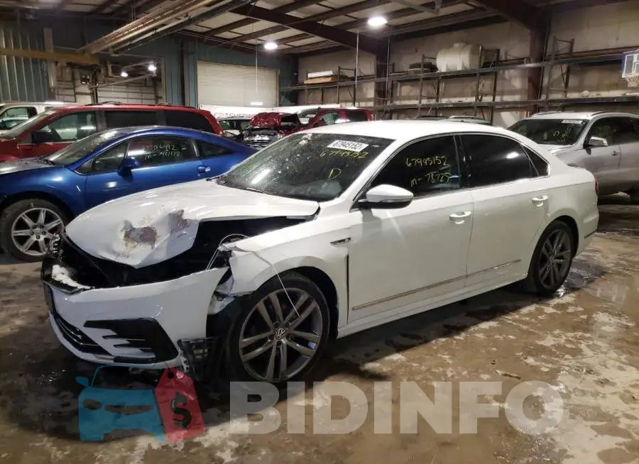 1VWDT7A33HC001421 Photo# 1