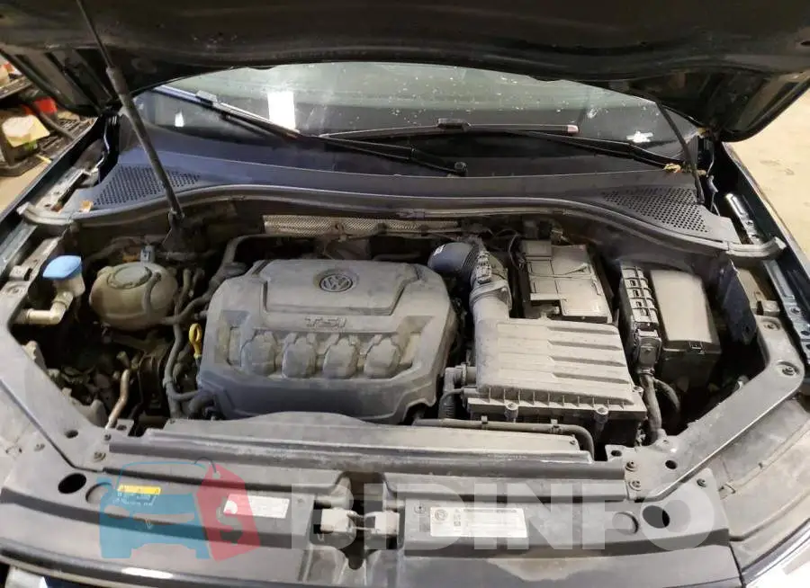 3VV3B7AXXJM167784 Photo# 12