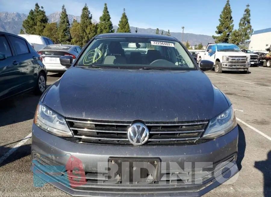 3VW2B7AJ0HM385732 Photo# 5