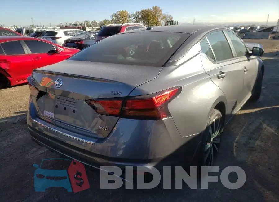 1N4BL4CW8LC285983 Photo# 4