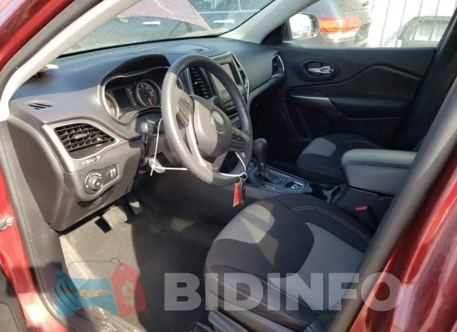 1C4PJLCB5KD470868 Photo# 7