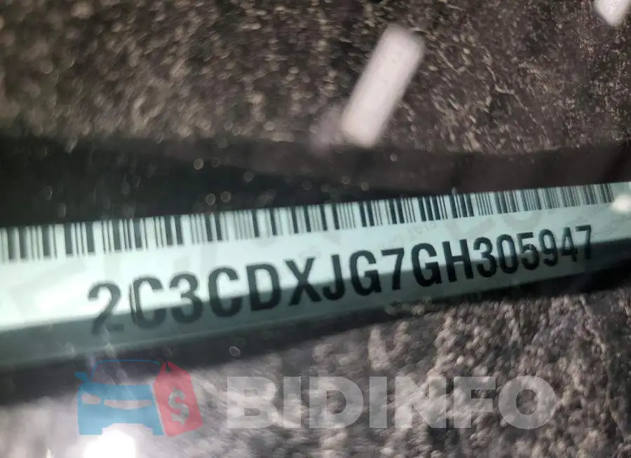 2C3CDXJG7GH305947 Photo# 10