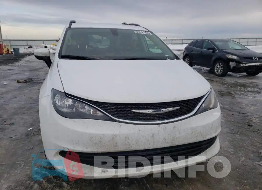 2C4RC1DG4LR261153 Photo# 5
