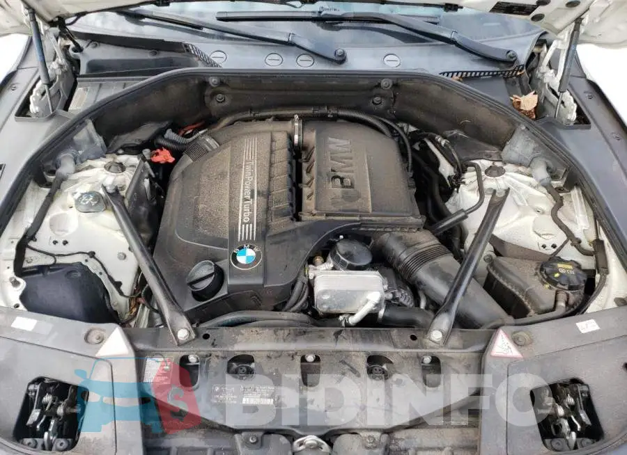 WBA5M2C57ED871827 Photo# 11