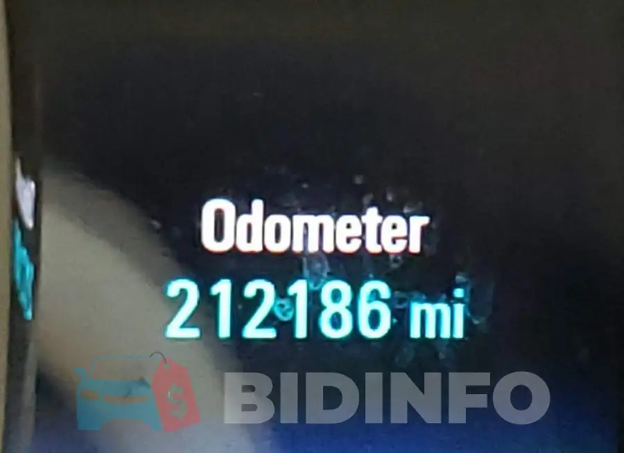 1G11B5SL7FF228109 Photo# 8
