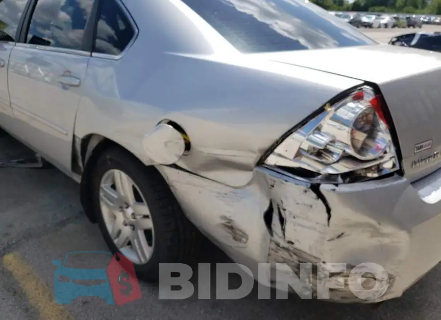 2G1WB5E38E1127653 Photo# 9