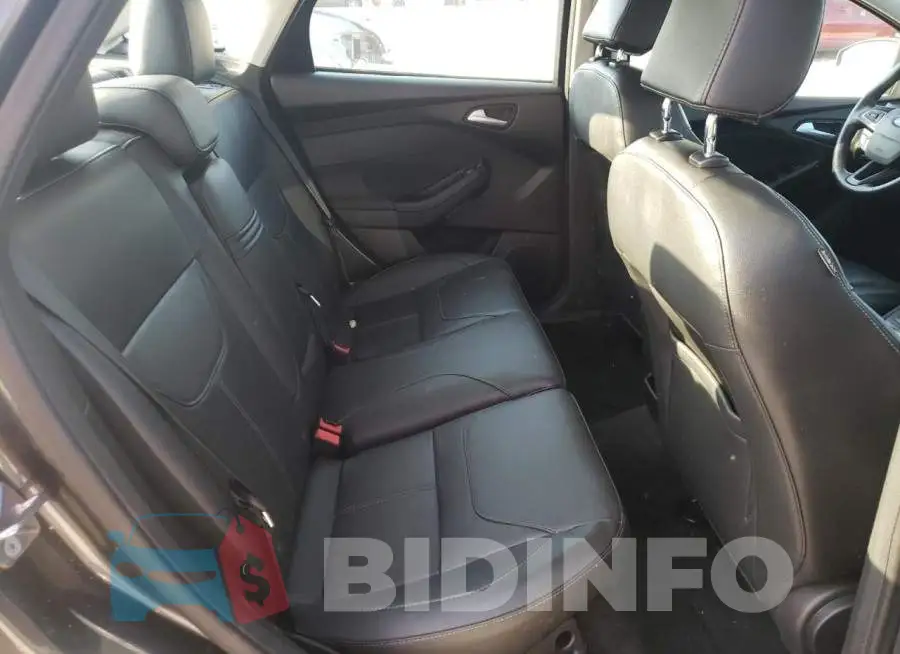 1FADP3F21GL262244 Photo# 6
