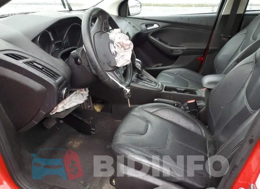 1FADP3F27GL302682 Photo# 7