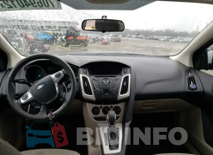 1FADP3F28EL387383 Photo# 8