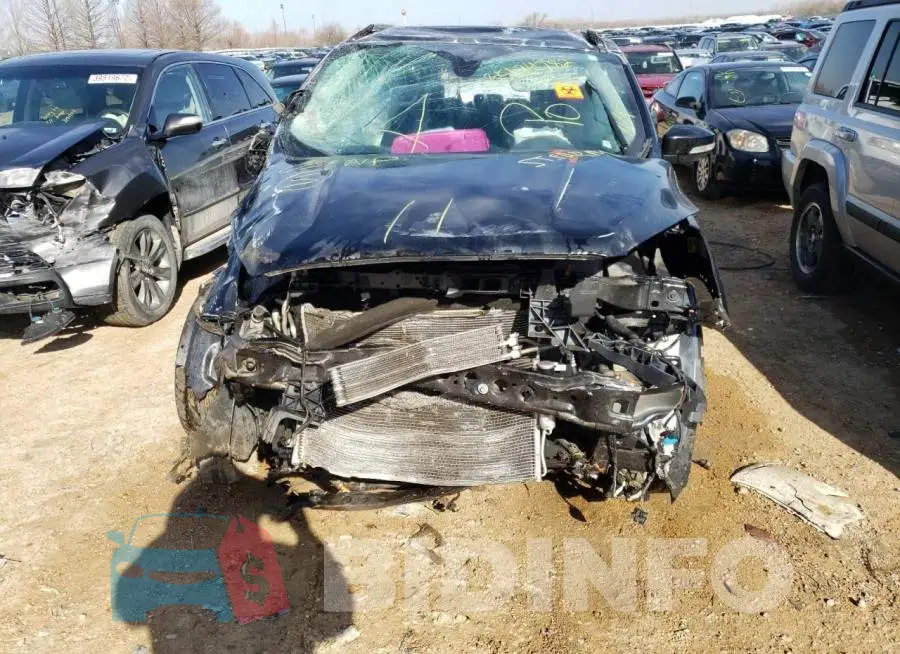 1FMCU0JDXHUE45820 Photo# 9