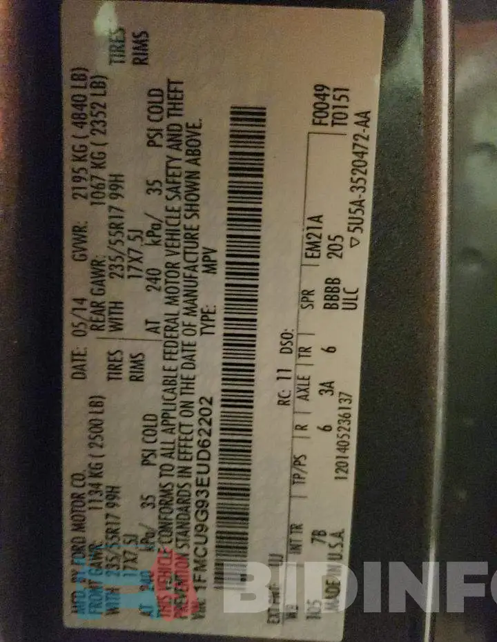 1FMCU9G93EUD62202 Photo# 10