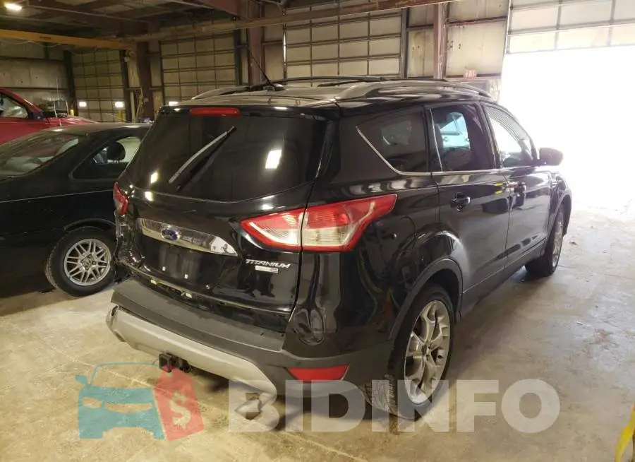 1FMCU9J90GUA23733 Photo# 4