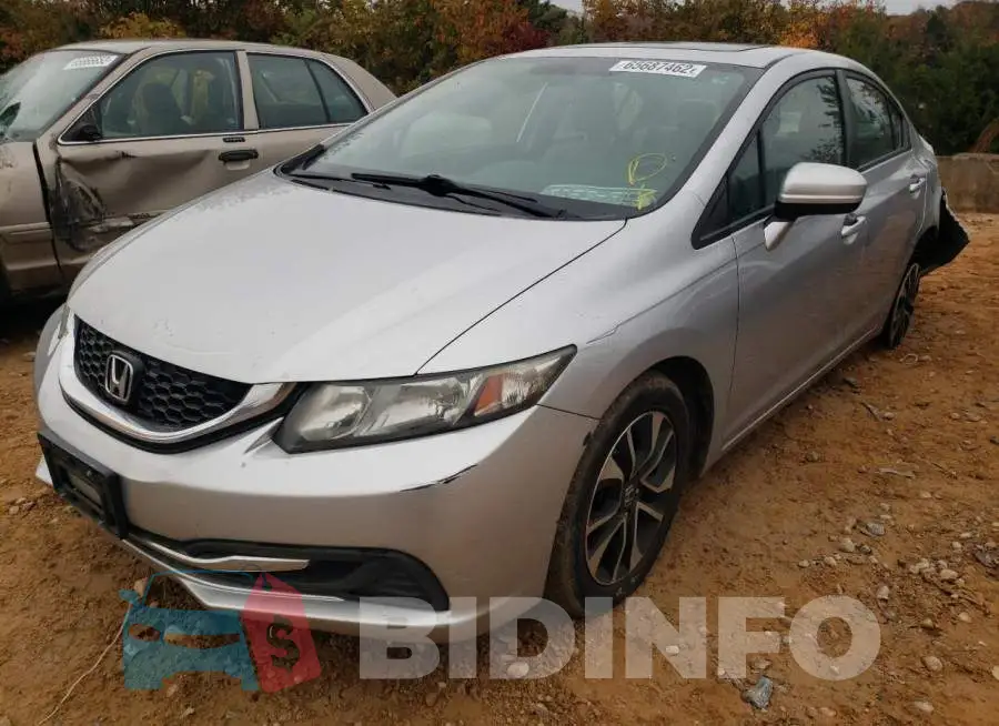 19XFB2F80FE009939 Photo# 2