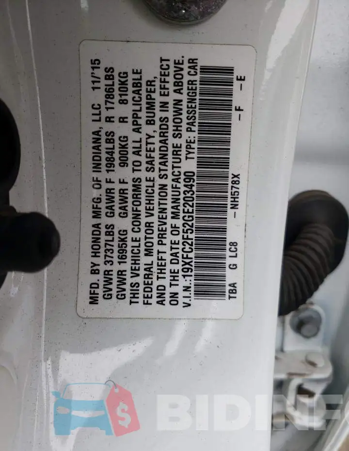19XFC2F52GE203490 Photo# 10