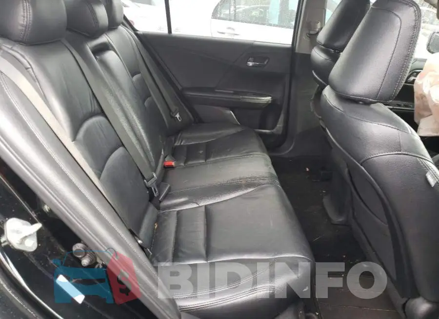 1HGCR2F55EA269888 Photo# 10