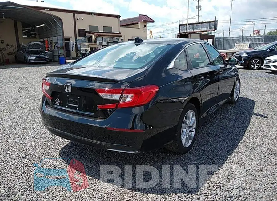 1HGCV1F13KA163907 Photo# 4