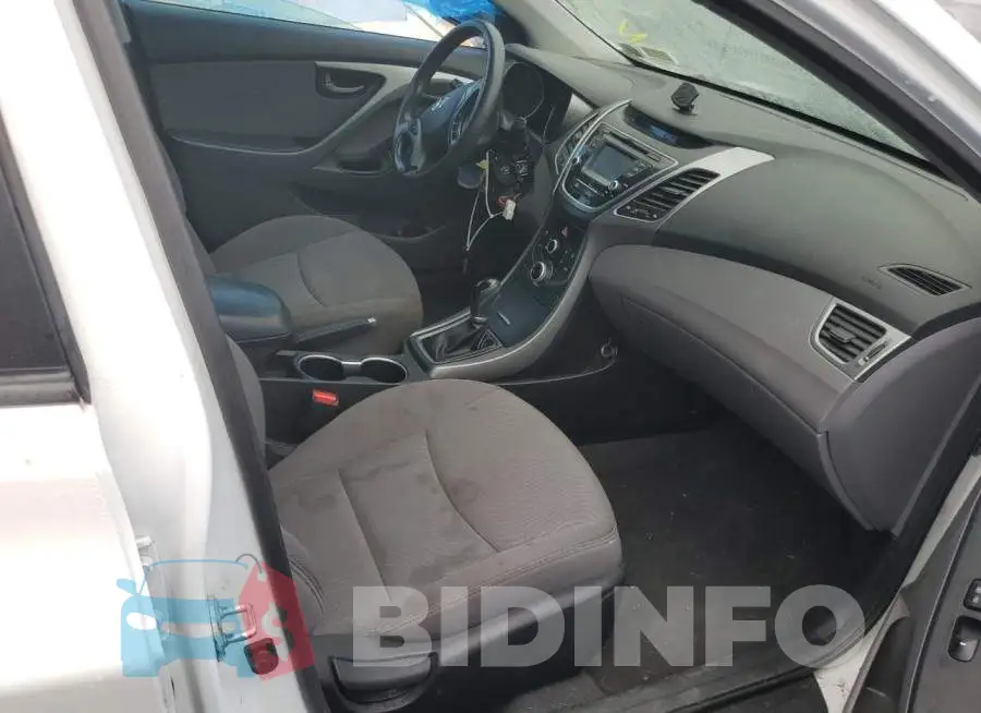 5NPDH4AE9FH550109 Photo# 5