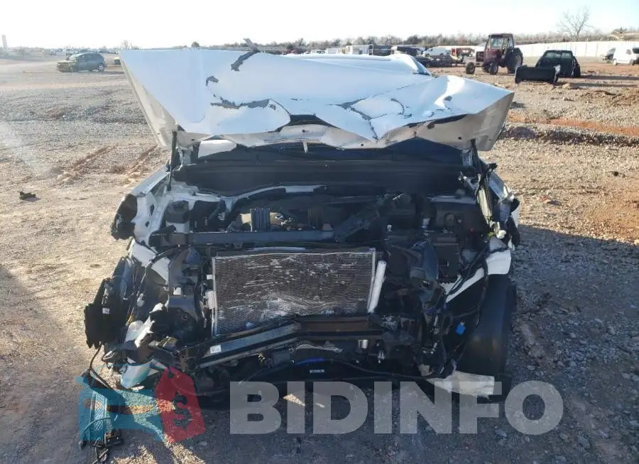 KM8R74HEXNU370104 Photo# 5