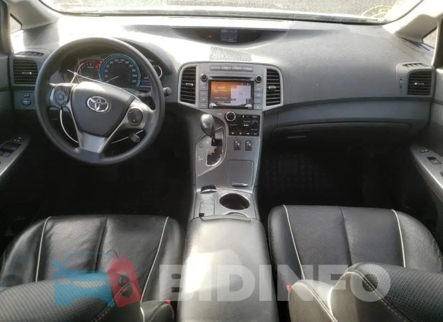 4T3BA3BB8FU069528 Photo# 5