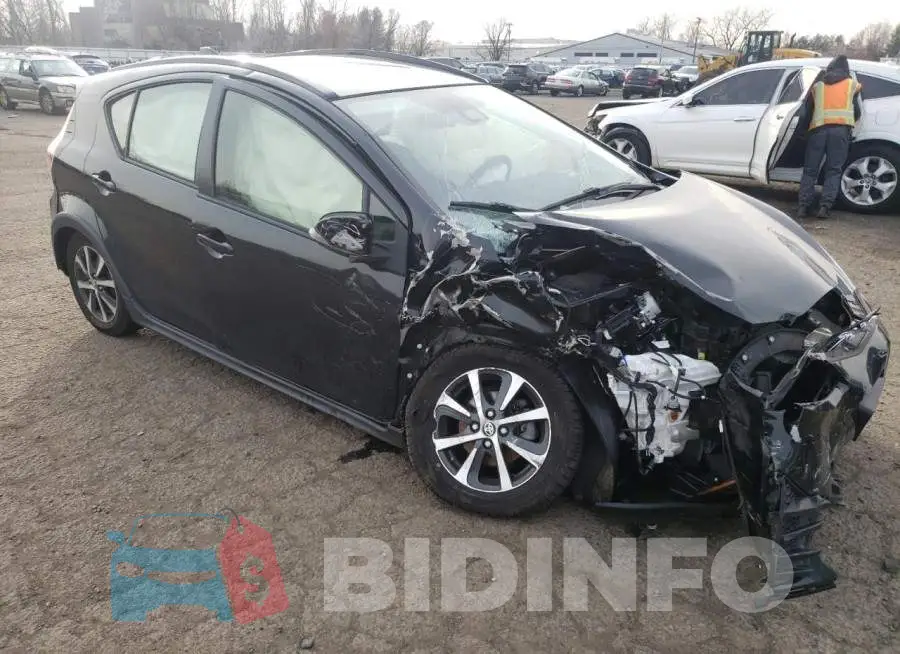 JTDKDTB39J1602672 Photo# 4