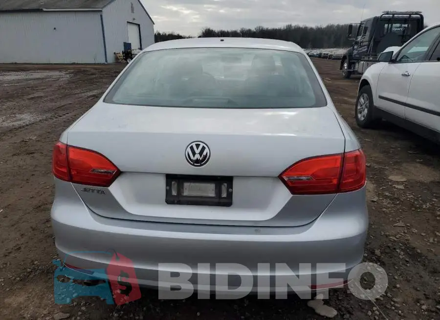 3VW2K7AJ7EM311509 Photo# 6