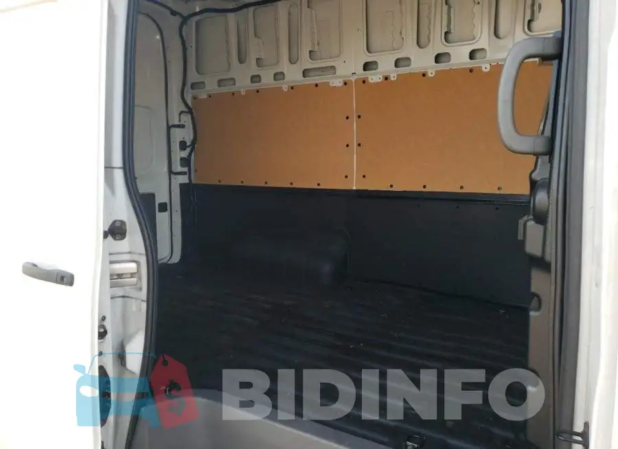 1N6BF0LY7LN810187 Photo# 11