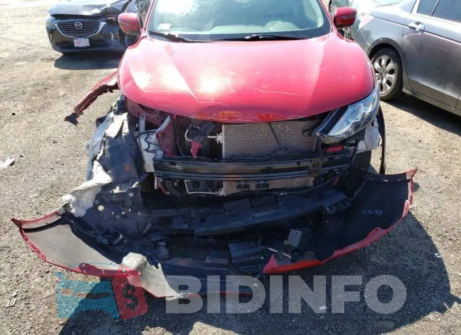 JN1BJ1CRXHW120194 Photo# 9