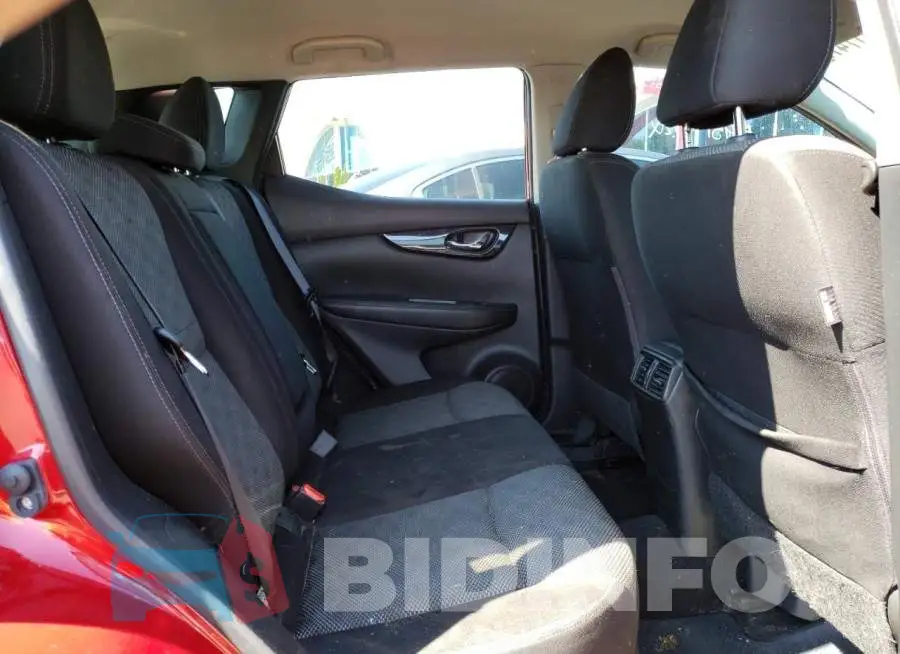 JN1BJ1CRXHW120194 Photo# 6
