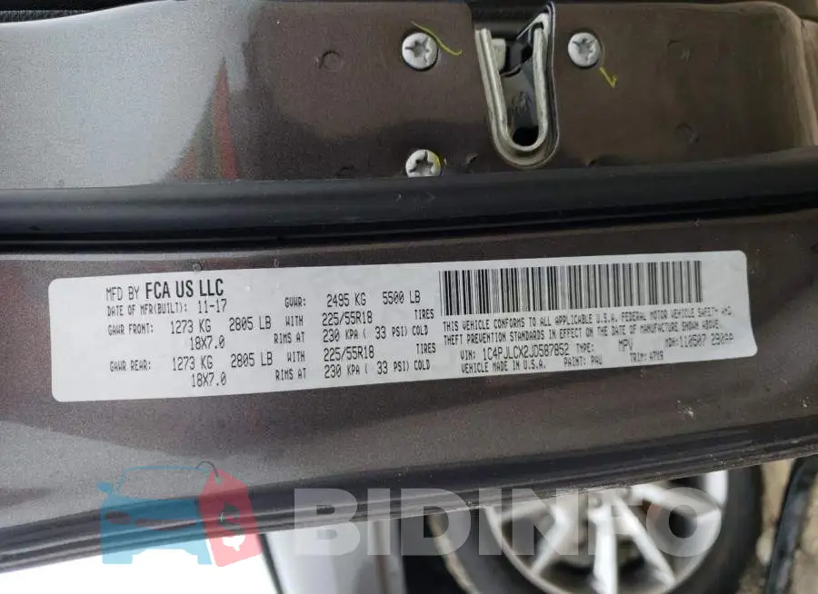1C4PJLCX2JD587852 Photo# 14