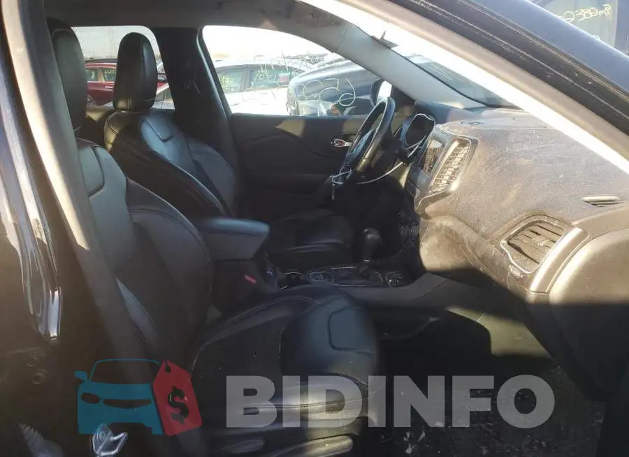 1C4PJLLB8KD171830 Photo# 5