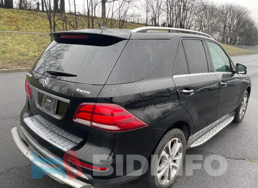 4JGDA5HB4GA689834 Photo# 4