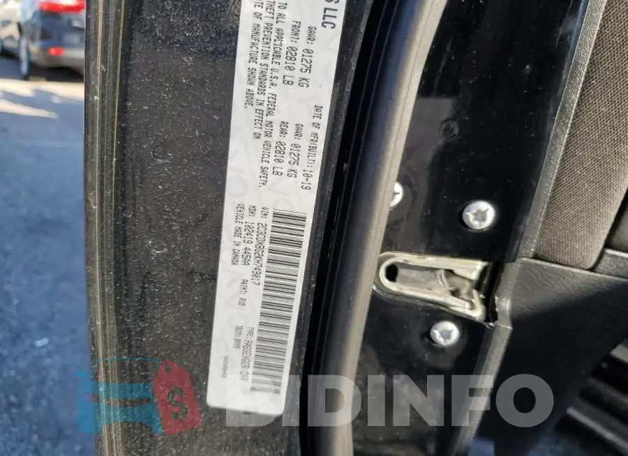 2C3CDXBG2KH749017 Photo# 12
