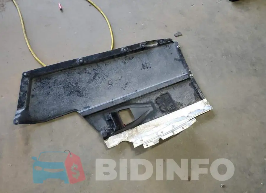 WBS8M9C5XJ5L71876 Photo# 12