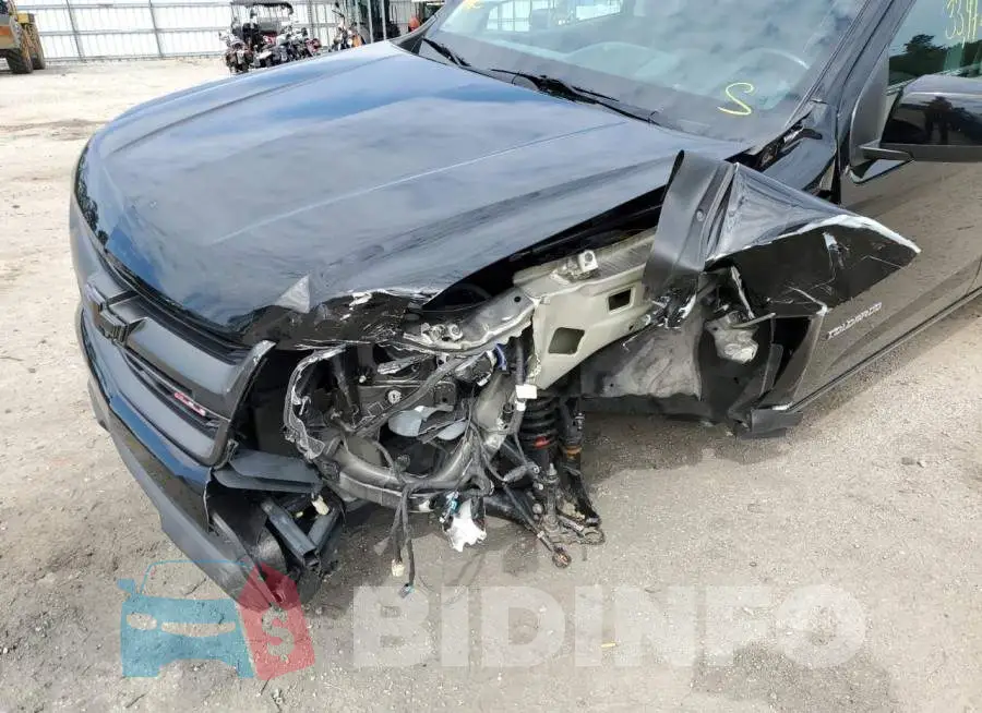 1GCGTDEN8L1235942 Photo# 9