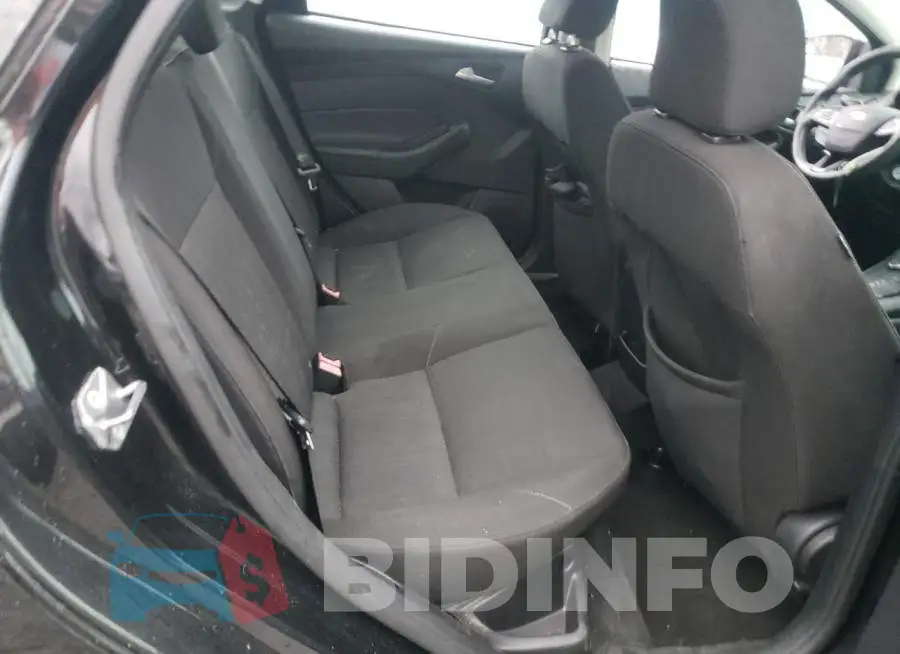 1FADP3F26FL270614 Photo# 10