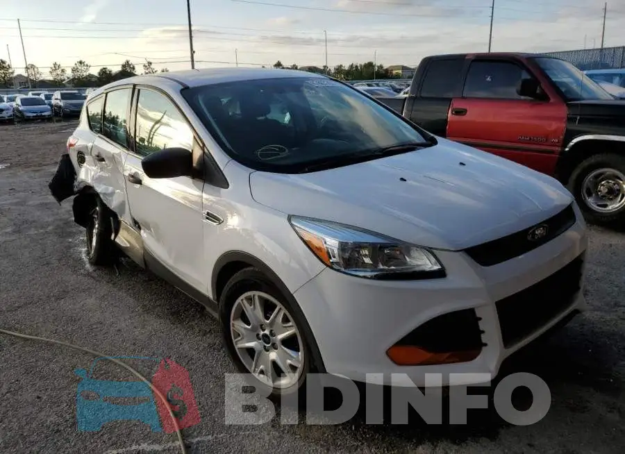 1FMCU0F79GUB47096 Photo# 4