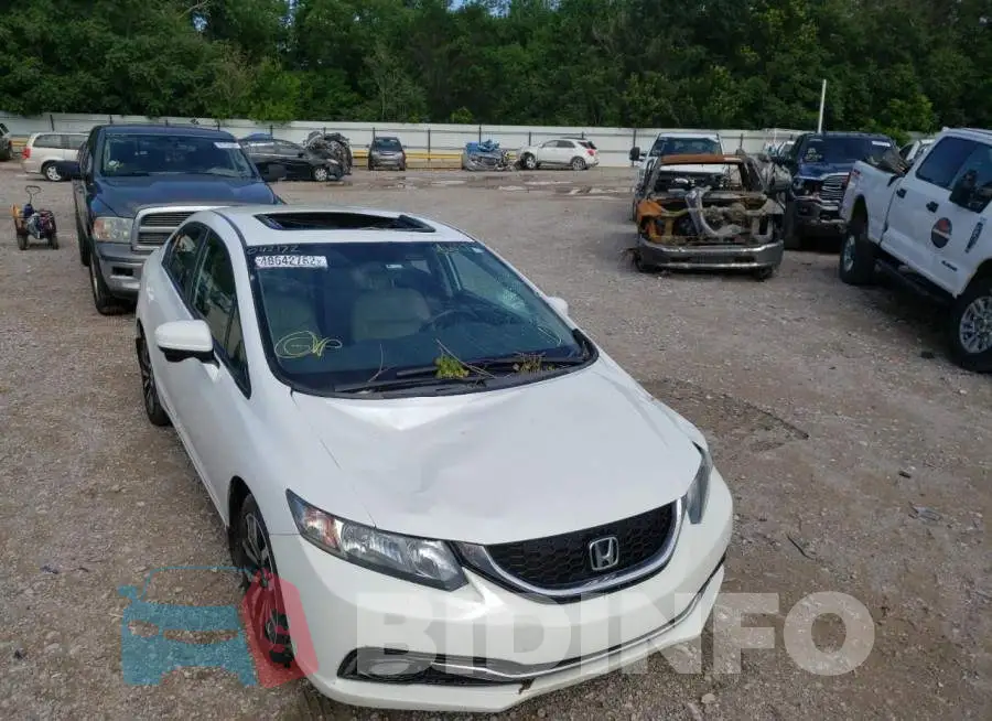 19XFB2F99FE042172 Photo# 9