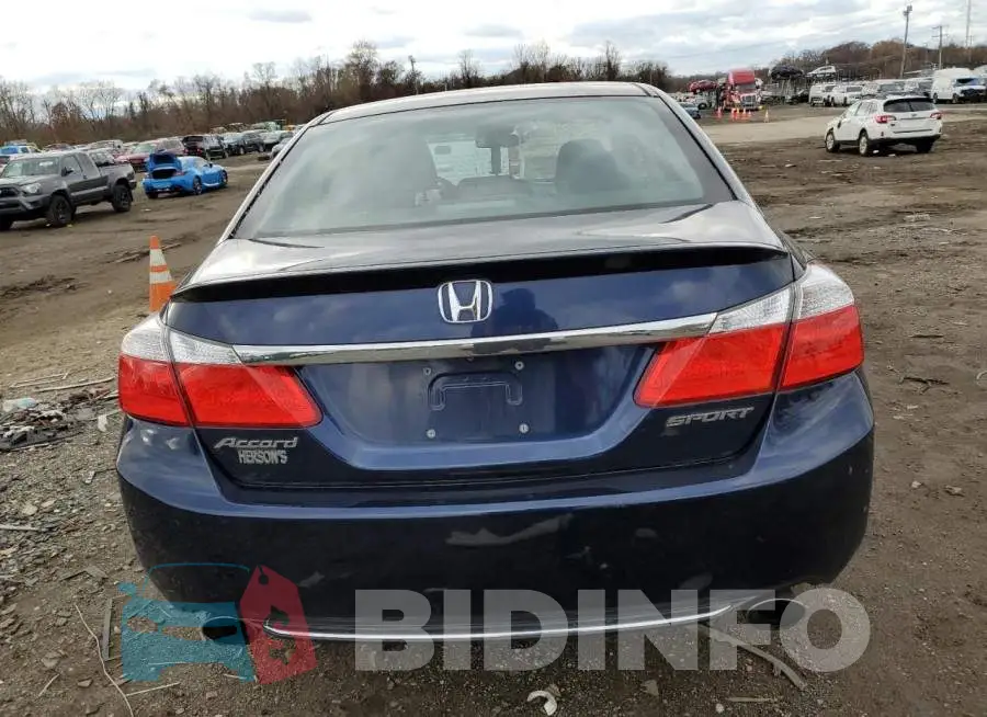 1HGCR2F51FA135753 Photo# 6